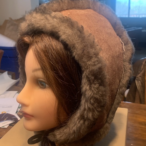 60’s SHEARLING SHERPA HOOD HAT - Picture 1 of 15